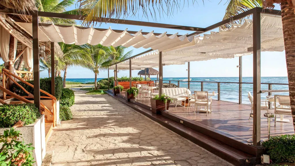 Ultimate Guide to Eden Roc Cap Cana: Luxury, Experiences, and Airport Transfers