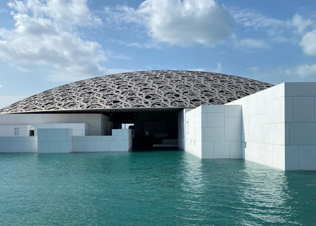 Full-Day Abu Dhabi Tour with Louvre Tickets