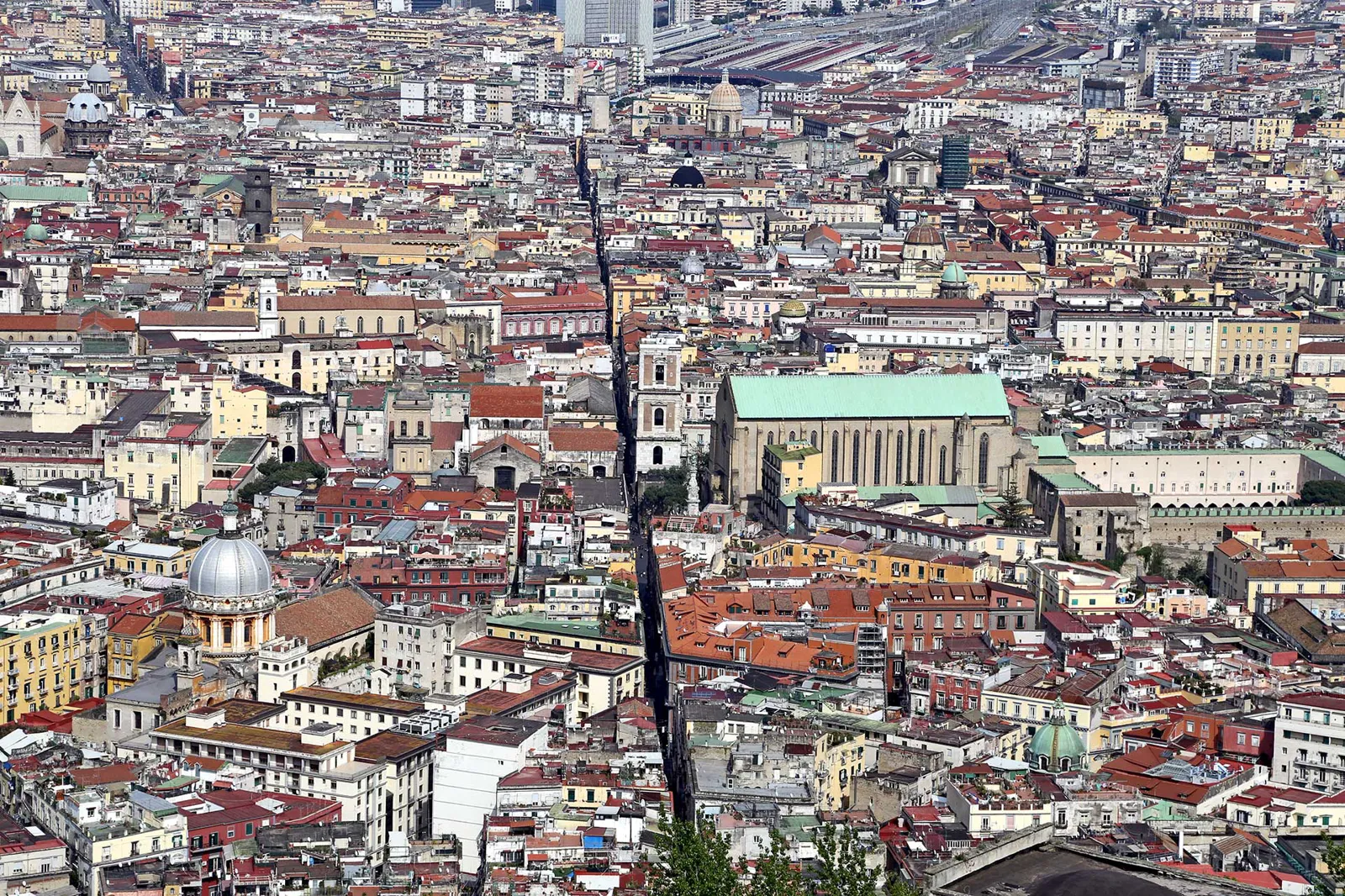Top 5 things to do straight from Naples Airport in Italy