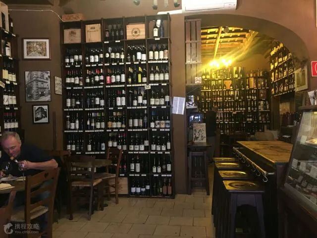 Il Goccetto wine bar in Rome