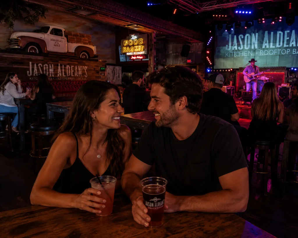 Jason Aldean Bar, Nashville.