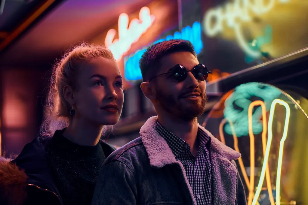 Los Angeles Nightlife Guide: Best clubs, bars and more.
