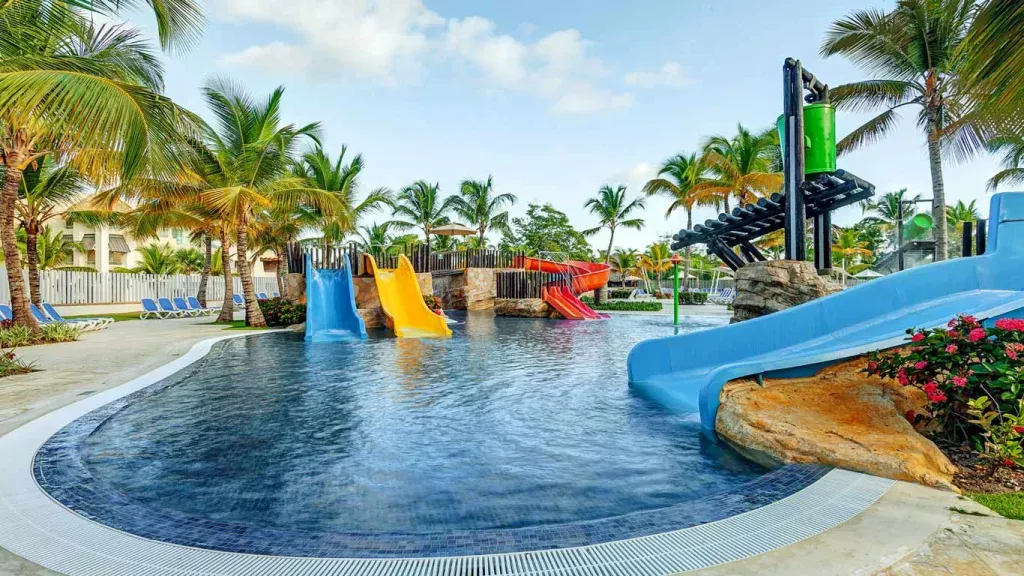 Grand Memories Punta Cana: Relaxation, Fun, and All-Inclusive Bliss in Paradise