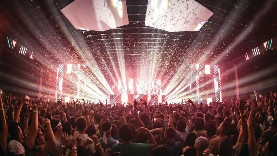Echostage