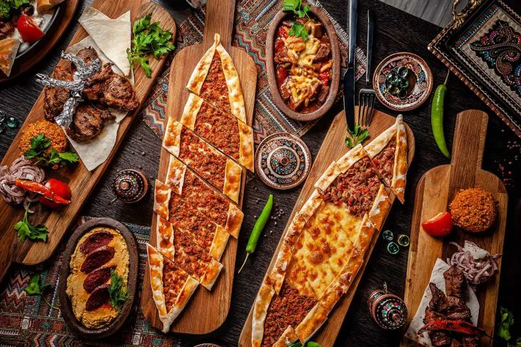 A Cuisine Full of History and Tradition: Top 10 Traditional Dishes of Istanbul