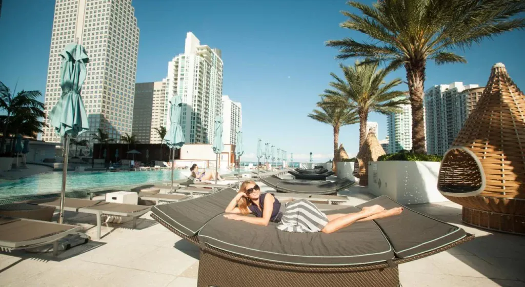 Where to Stay in Miami: Best Areas, Hotels, and the Top Airport Transportation