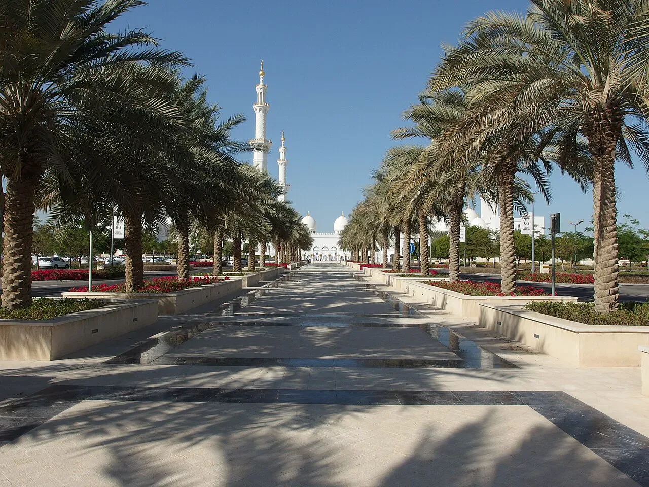 Abu Dhabi airport transportation